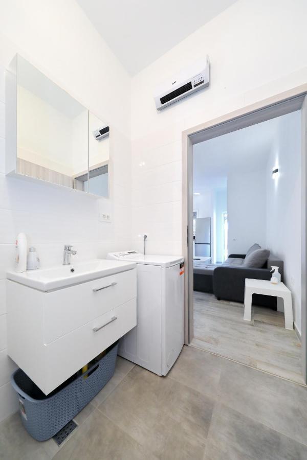The Oasis Apartment Zadar Exterior photo
